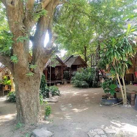 Hotel Easy Huts